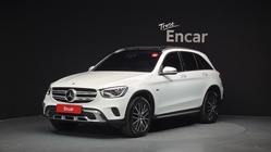 Mercedes-Benz GLC-Class 2021