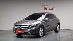 Mercedes-Benz GLA-Class 2016