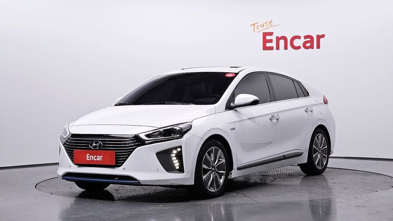 Hyundai Ioniq