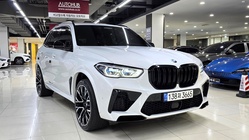 BMW X5M 2022