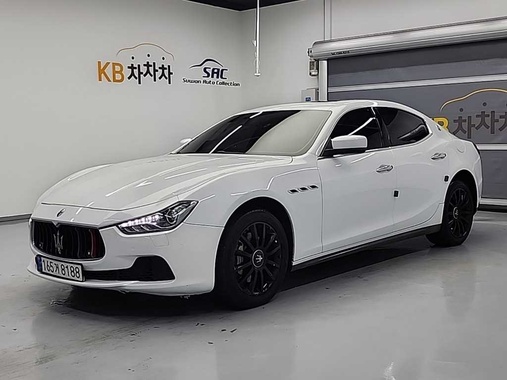 Maserati Ghibli 2015