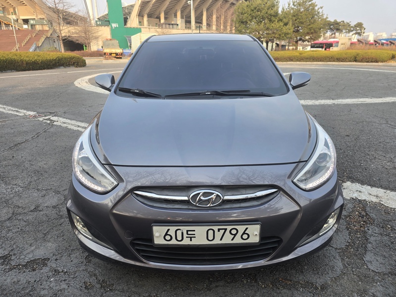 Hyundai Accent
