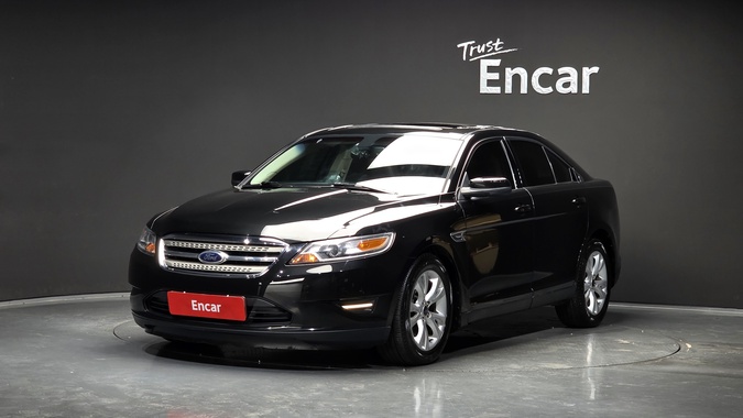 Ford Taurus 2011