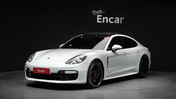 Porsche Panamera 2020