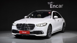 Mercedes-Benz S-Class 2023