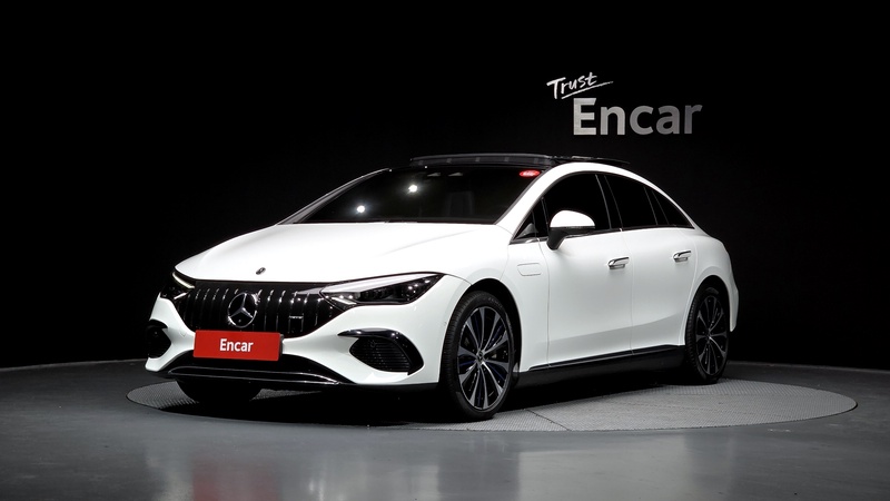 Mercedes-Benz EQE