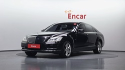 Mercedes-Benz S-Class 2011
