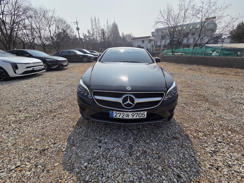 Mercedes-Benz CLS-Class