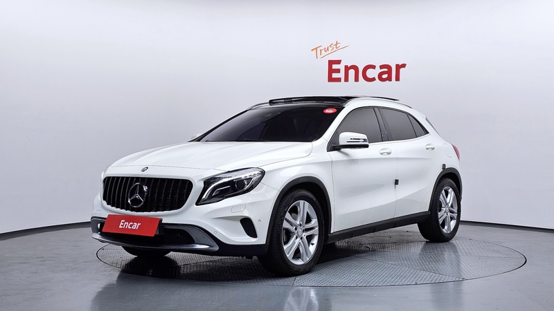 Mercedes-Benz GLA-Class