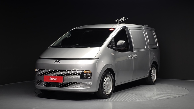 Hyundai Staria 2021