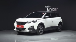 Peugeot 5008 2019