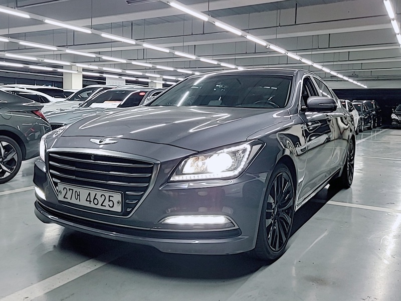 Hyundai Genesis