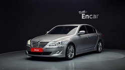Hyundai Genesis 2012