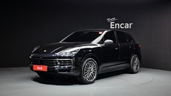 Porsche Cayenne 2021
