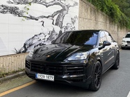 Porsche Cayenne 2024