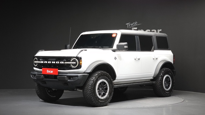 Ford Bronco 2024