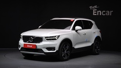 Volvo XC40 2021