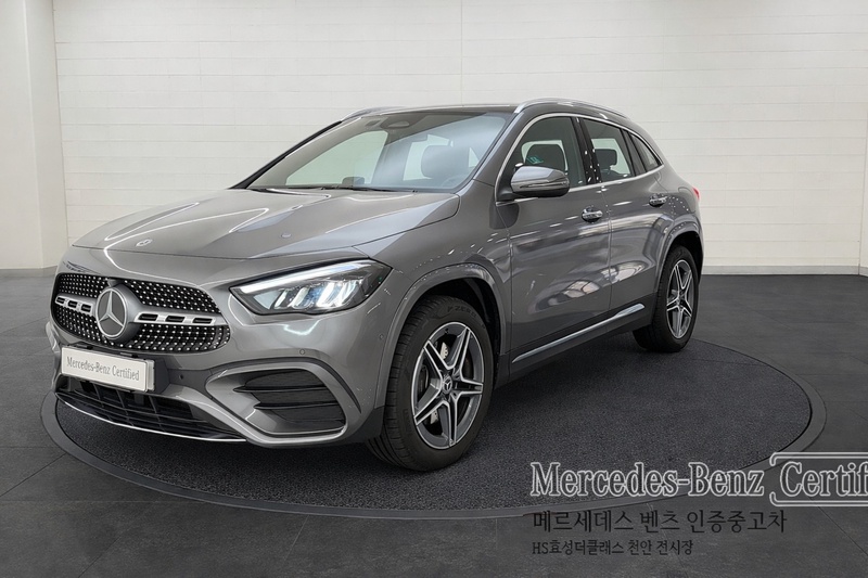Mercedes-Benz GLA-Class