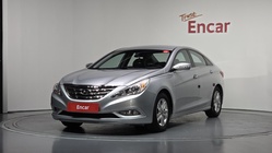 Hyundai Sonata 2011