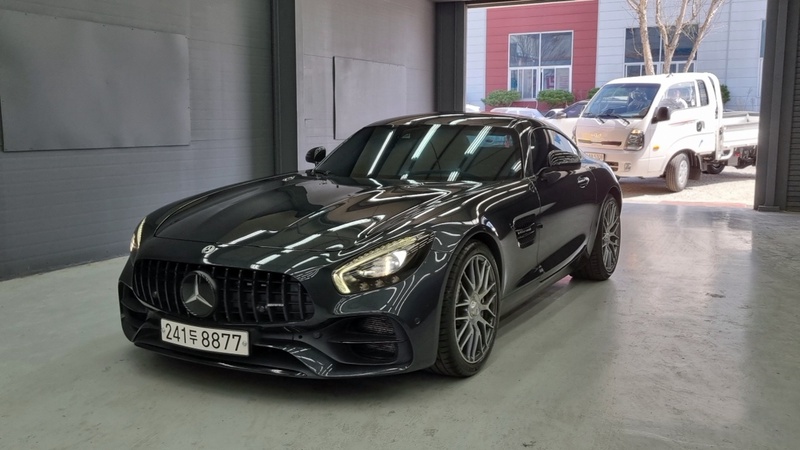 Mercedes-Benz AMG GT