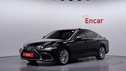 Lexus ES 2022