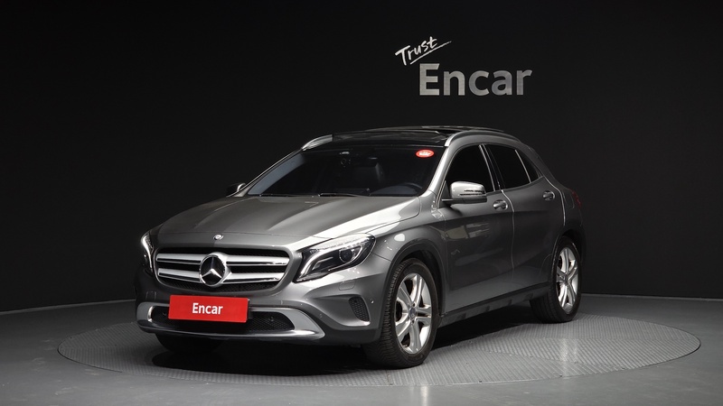 Mercedes-Benz GLA-Class
