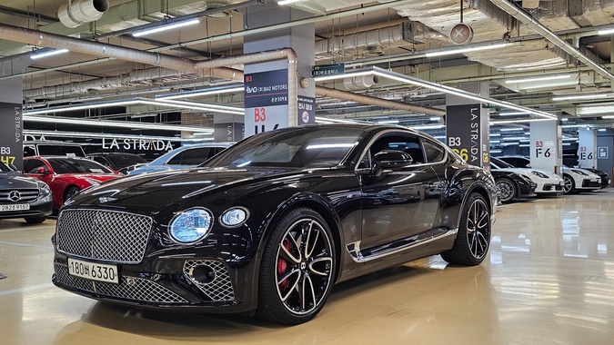 Bentley Continental 2021