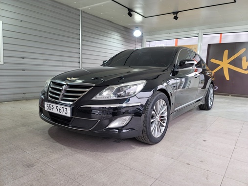 Hyundai Genesis 2008