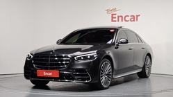 Mercedes-Benz S-Class 2025