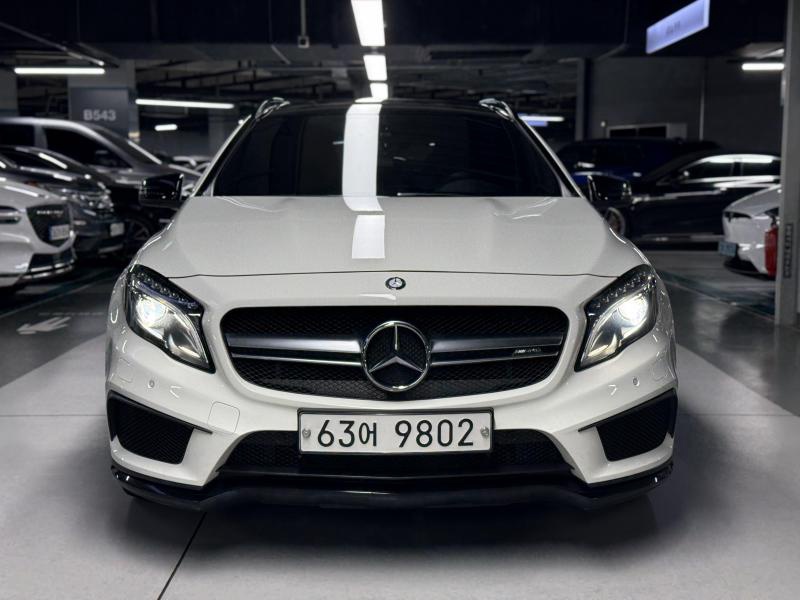 Mercedes-Benz GLA-Class