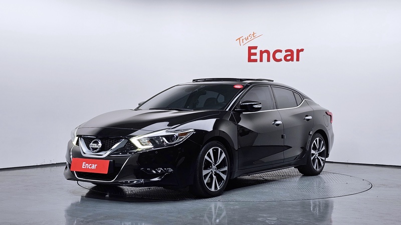 Nissan Maxima