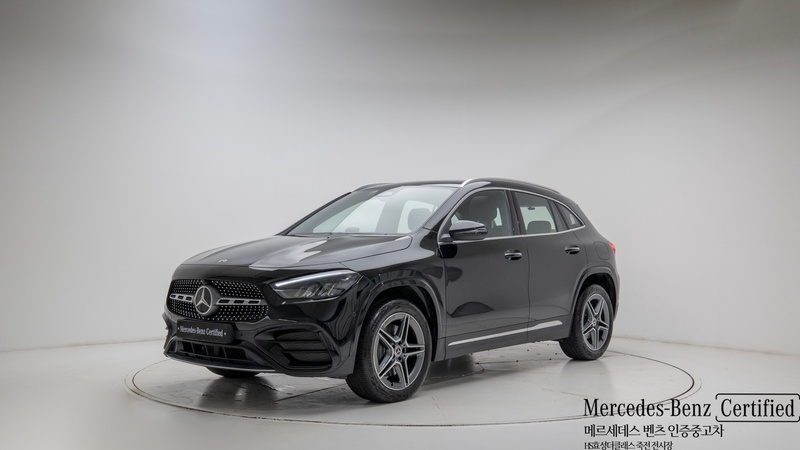 Mercedes-Benz GLA-Class