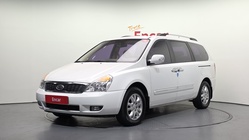 Kia Canival 2011