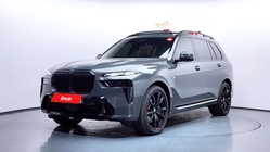 BMW X7 2025