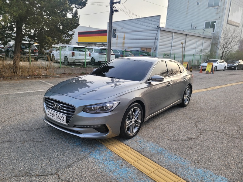 Hyundai Grandeur