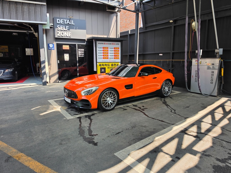 Mercedes-Benz AMG GT