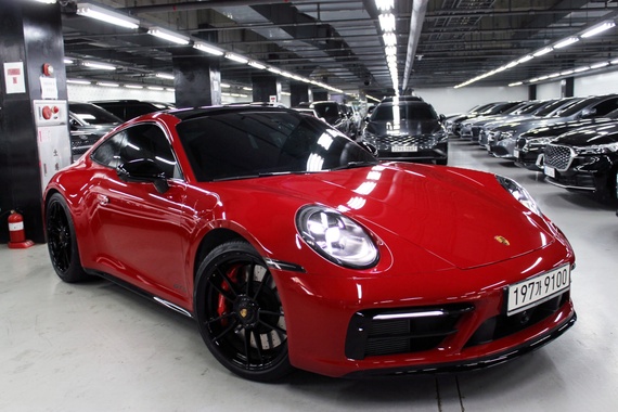 Porsche 911 2023