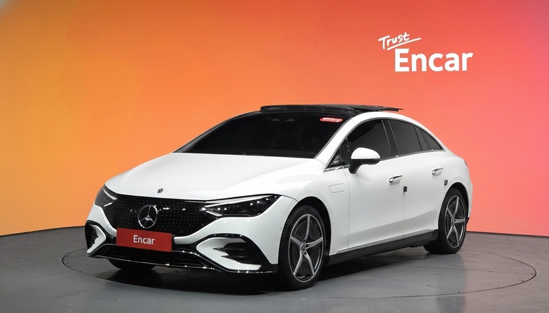 Mercedes-Benz EQE
