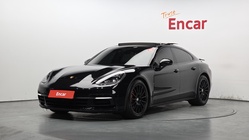 Porsche Panamera 2018