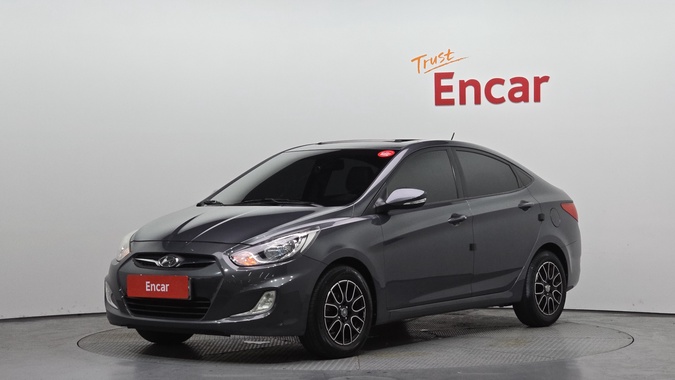 Hyundai Accent 2011