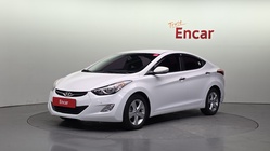 Hyundai Avante 2013