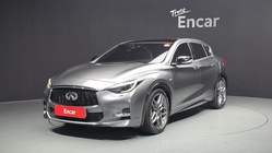 Infiniti Q30 2019