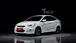 Hyundai Accent 2015
