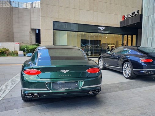 Bentley Continental 2022