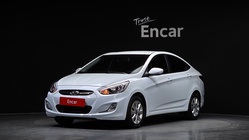 Hyundai Accent 2015