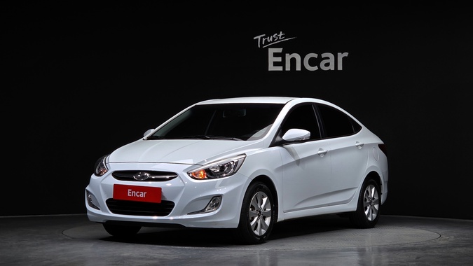 Hyundai Accent 2015