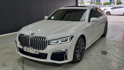 BMW 7 Series 2021