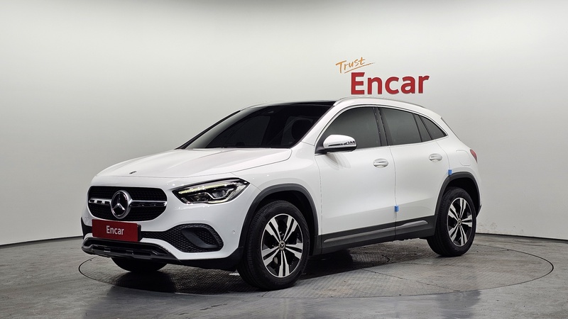 Mercedes-Benz GLA-Class