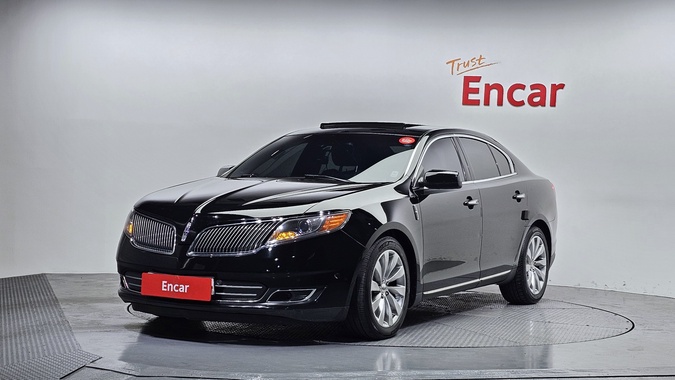 Lincoln MKS 2016