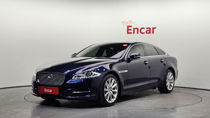Jaguar XJ 2015
